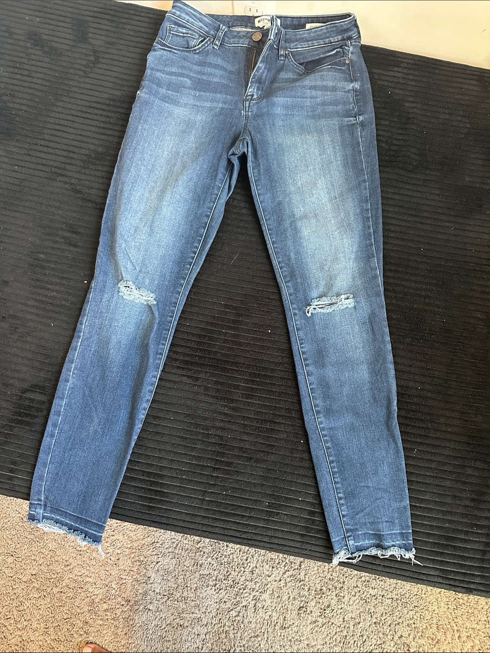 Women’s Distressed Mid Blue Skinny Jeans